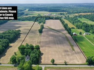 Snode St NE, Alliance, OH 44601