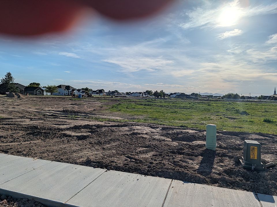 2nd image of 2249 N 3450 W