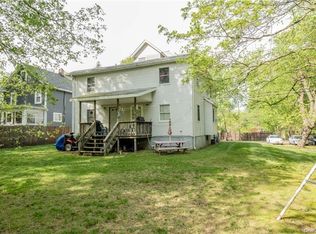 17 Carla Dr, Highland, NY 12528