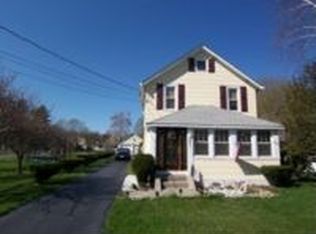 221 Pulaski Rd, Kings Park, NY 11754