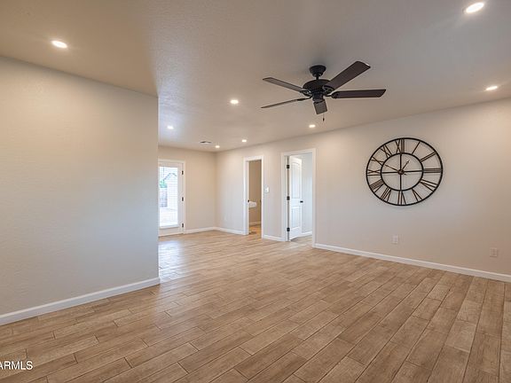 3rd image of 1215 E Ontario Court