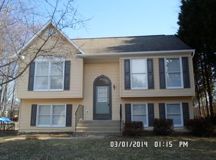 11603 Hampstead Dr, Fredericksburg, VA