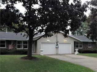 112 Alpine Dr, Green Bay, WI 54302