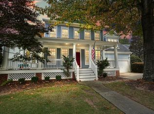 128 Woodbury Ln, Canton, GA 30114