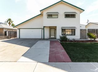 413 Pinecliff Dr, Las Vegas, NV 89145