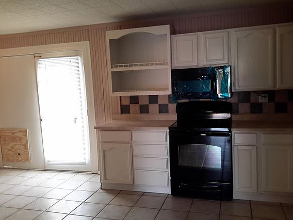 2nd image of 6813 N 36th Dr