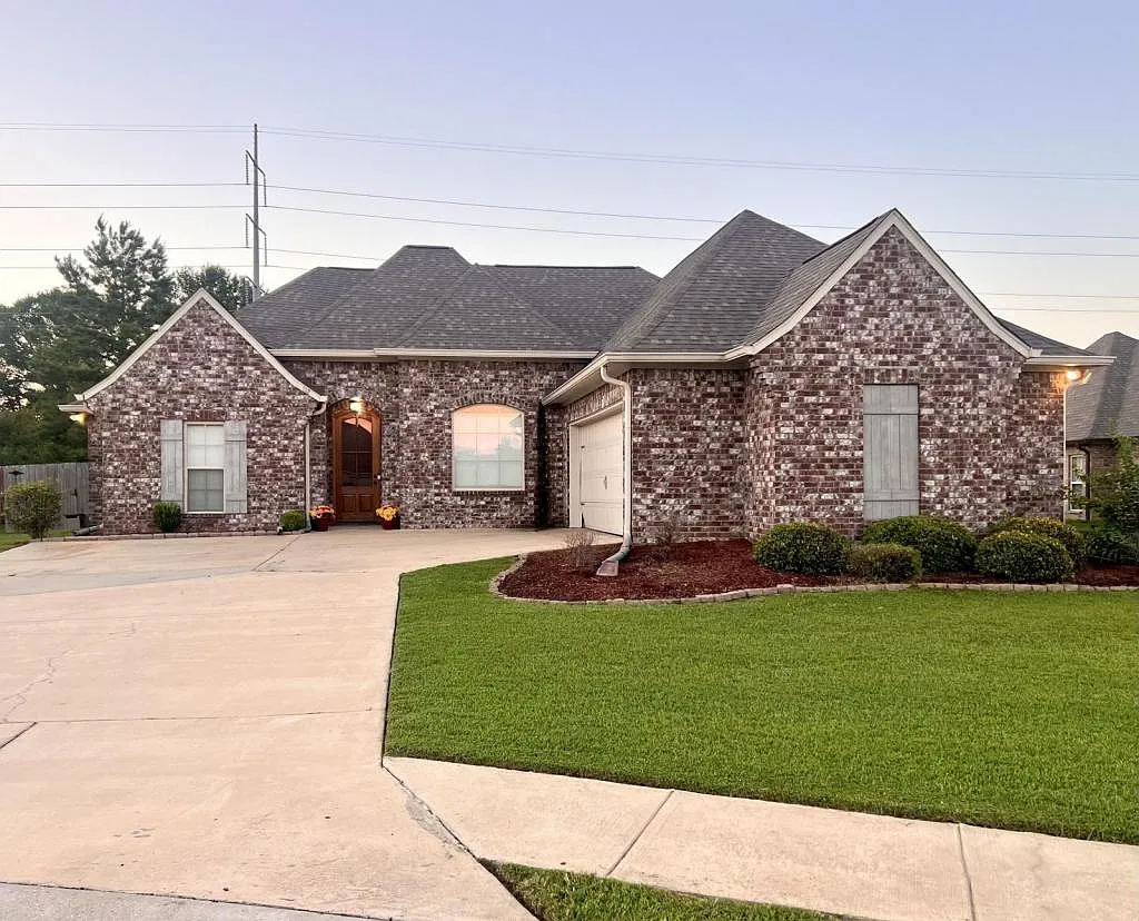 112 Western Ridge Cir — Photo 1