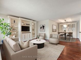1 Palace Pier Ct #208, Toronto, ON M8V 3W9