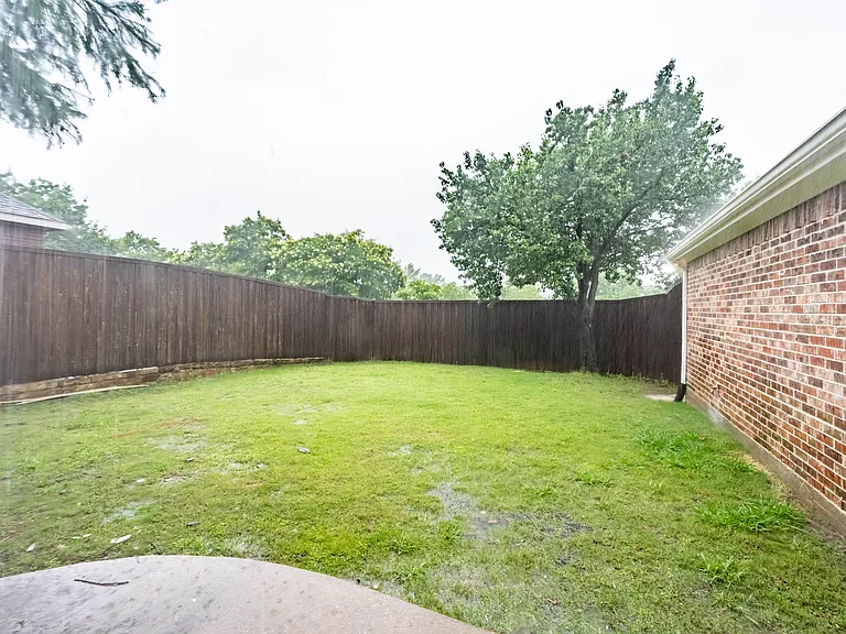 3731 Charter Dr — Photo 33