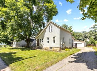 705 4th Ave SE, Waseca, MN 56093