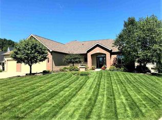3011 Shelbourne Ct, Fort Wayne, IN 46825