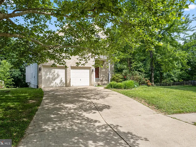 21355 Fernbrook Ct — Photo 7