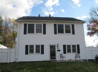 10 Glenville Rd, Edison, NJ 08817