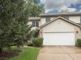 1017 Claremont Dr, Downers Grove, IL 60516