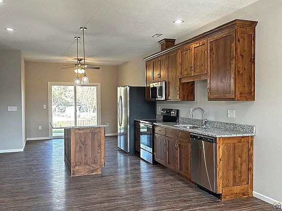 Kitchen/dining