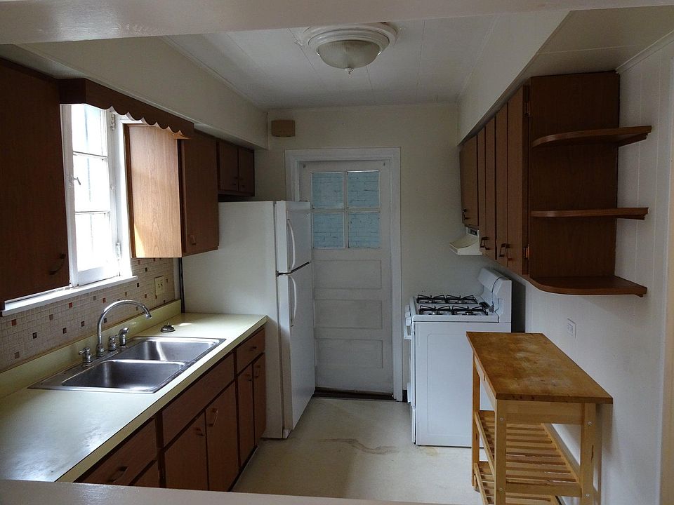 3432 Arden Ave Brookfield IL Zillow