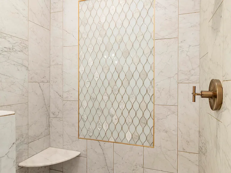 9409 Civic Way — Photo 20