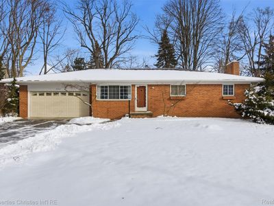 2155 Devonshire Rd, Bloomfield Hills, MI, 48302