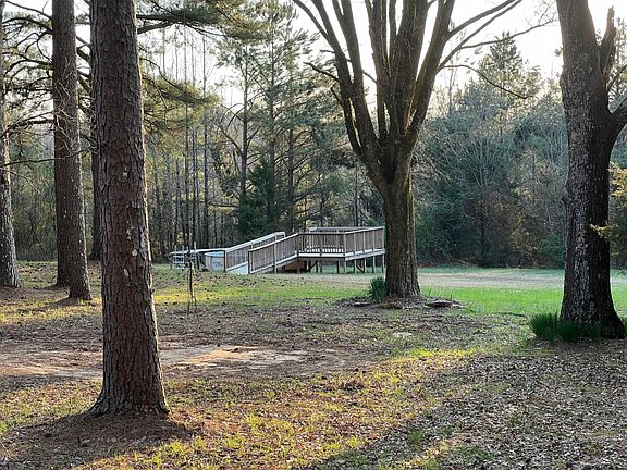 5th image of 3306 Masseyville McNairy Rd