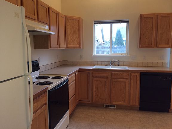 kitchen appliances area