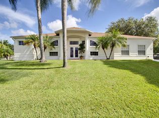 795 Hawser St NE, Palm Bay, FL 32907