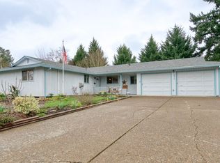 2816 NE Redwood Dr, McMinnville, OR 97128