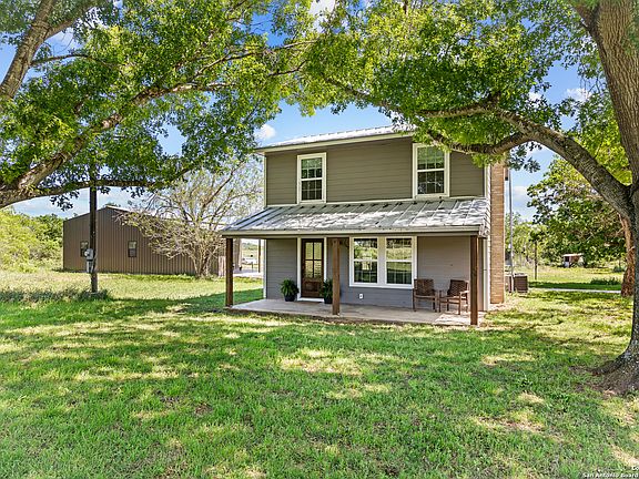 4th image of 850 COUNTY ROAD 352