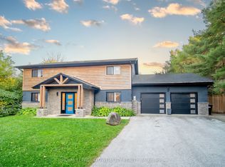 734 Mountain Rd, Collingwood, ON L9Y5G1