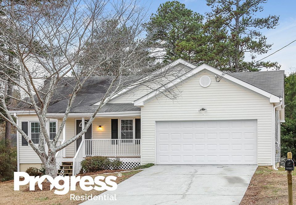 1st image of 2825 Crystal Brooke Ln