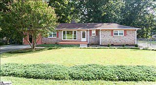 1st image of 205 Blackhawk Dr