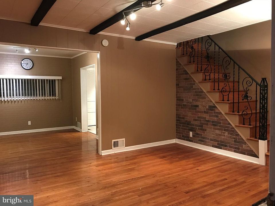 1st image of 7219 Guyer Ave