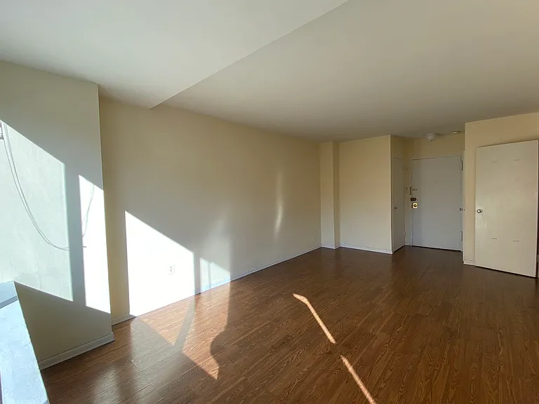 1121 Arlington Blvd #702 — Photo 6