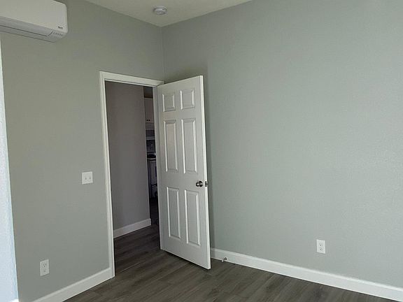 4th image of 11492 Belshire Ln