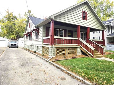 2121 7th St, Bay City, MI, 48708