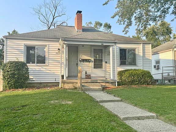 2nd image of 2654 Avalon Pl #2656