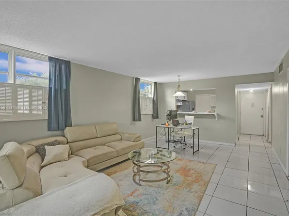 406 NW 68th Ave APT 117, Plantation, FL 33317