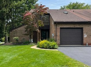 449 Willowbrook Dr, North Brunswick, NJ 08902