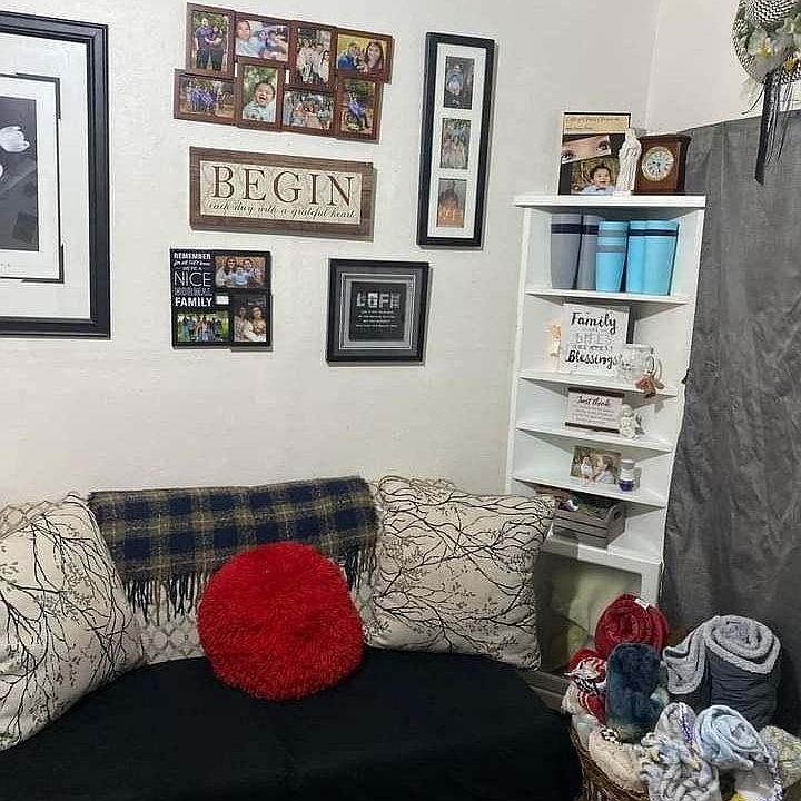 2nd image of 225 W 1st Ave APT 3