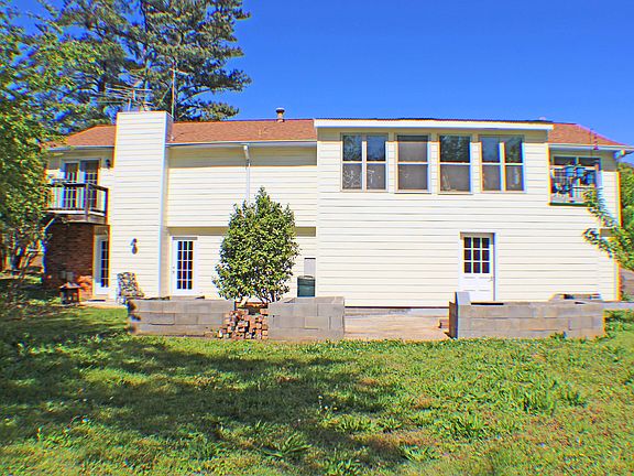 5th image of 3177 Petite Forest Dr