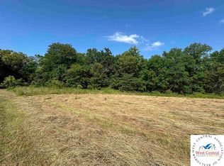 117 SE 315p Rd, Clinton, MO 64735