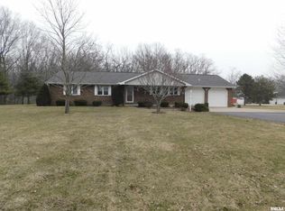213 Ernest St, Washington, IL 61571
