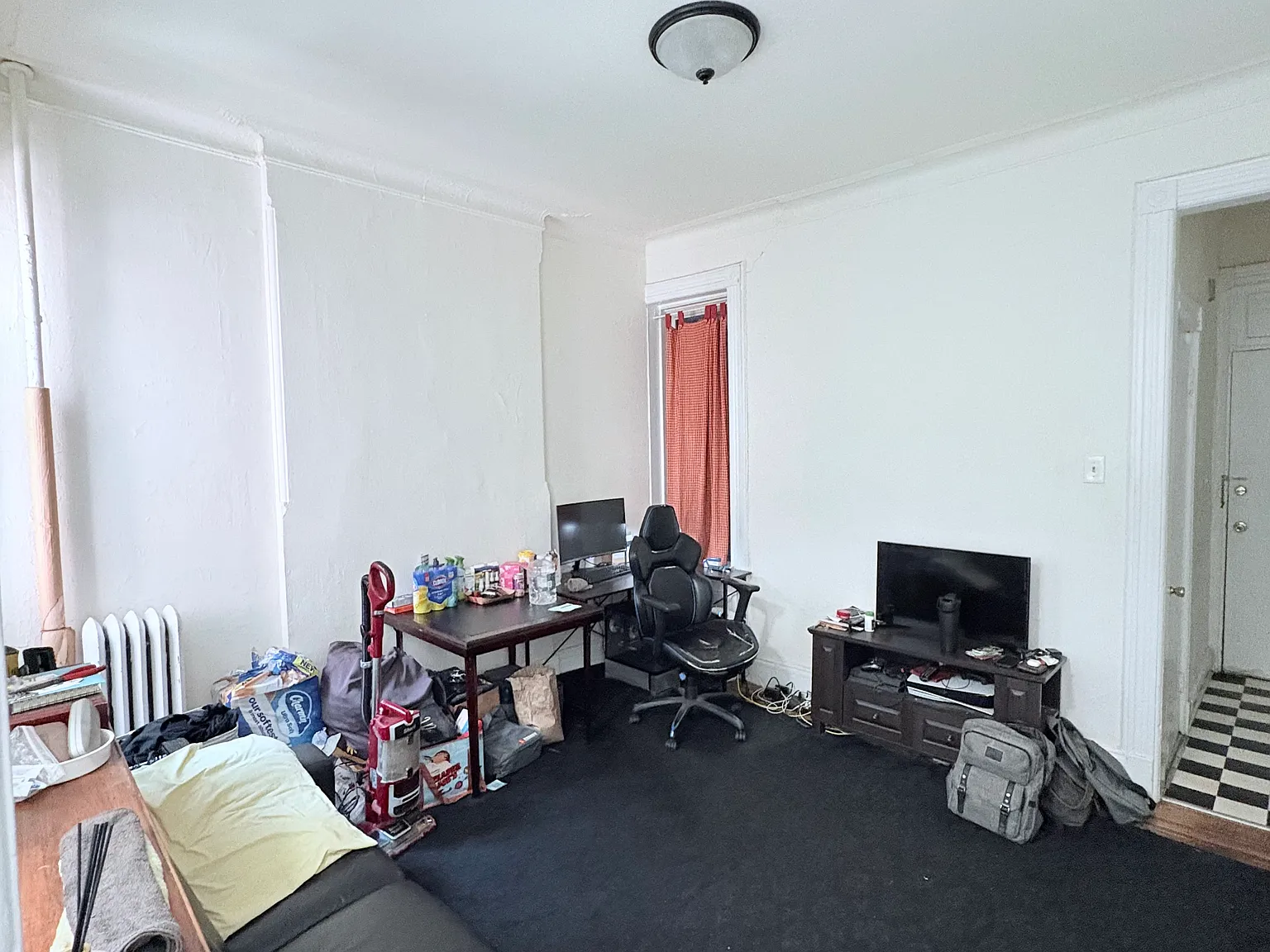 1 bed, 575 sqft, $2,450 — Photo 2
