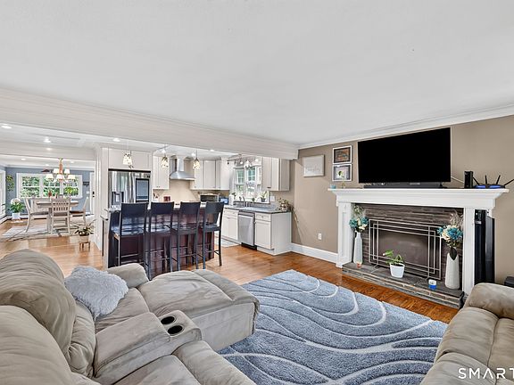 3rd image of 36 Mount Hope Road