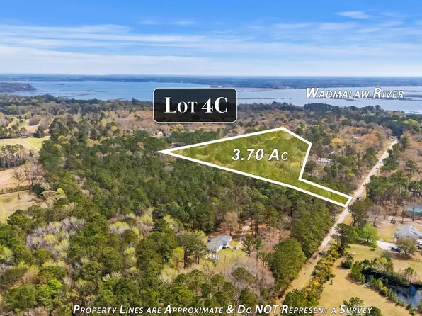 4C Sebago Rd, Hollywood, SC 29449