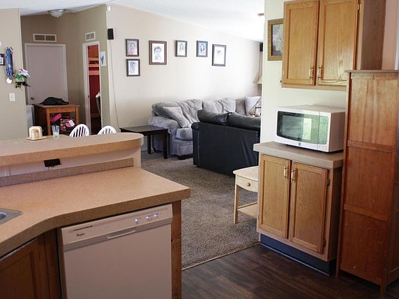 5th image of 1113 Avenue C