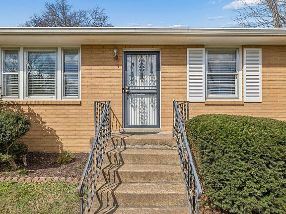 5th image of 4917 Aquatic Rd