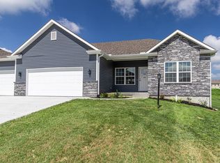 4406 Valley Ridge Dr, Saint Joseph, MO 64505