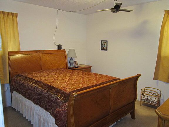 4th image of 3016 Christine St