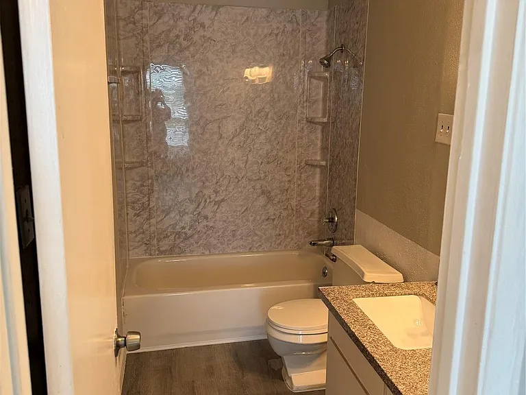 18800 Egret Bay Blvd #106 — Photo 13