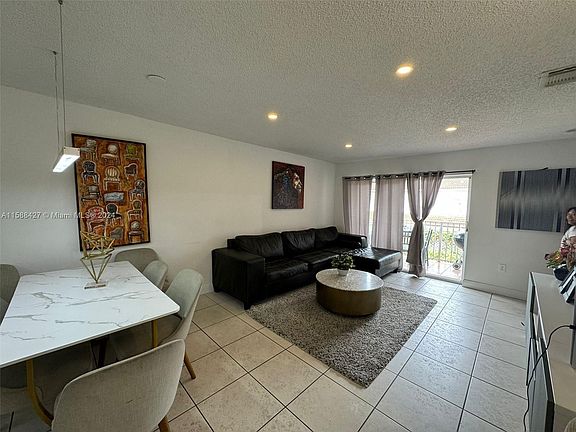 3rd image of 4768 NW 114th Ave #2014
